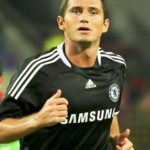 https://en.wikipedia.org/wiki/List_of_Chelsea_F.C._players#/media/File:F-Lampard.jpg